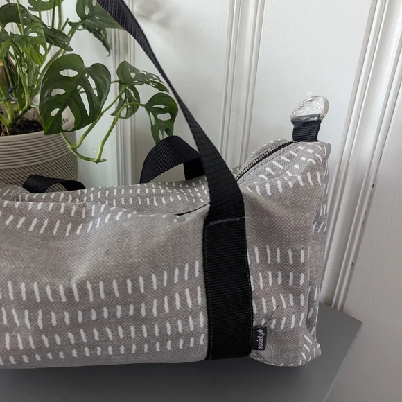 Gray Patterned Canvas Duffle Bag - Picture 7 of 15